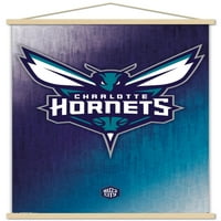 Шарлот Хорнетс - постер за лого со дрвена магнетна рамка, 22.375 34